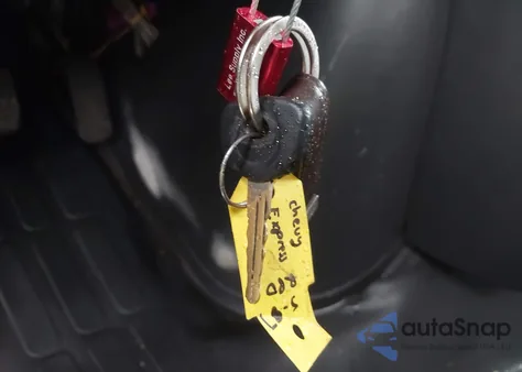 2004 Chevrolet Express z USA, uszkodzony, nr VIN 1GCFG15X441162778